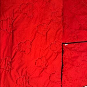 Mickey Mouse red and black full size comforter and shams Excellent condition!